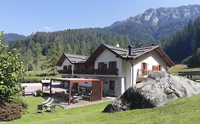 Albergo Chalet Abete Rosso